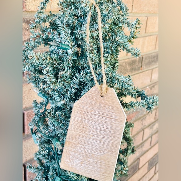 *Farm Fresh Milk Cow Wood Tag Ornament - Picture 7 of 13